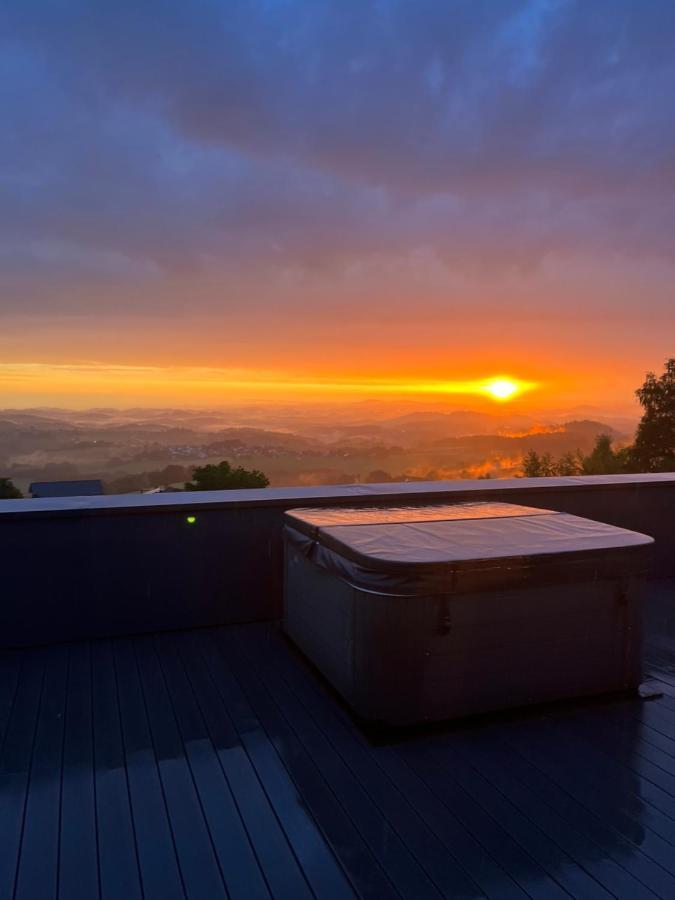 Moderne Villa Mit Whirlpool Und Heimkino Waldkirchen Exteriör bild